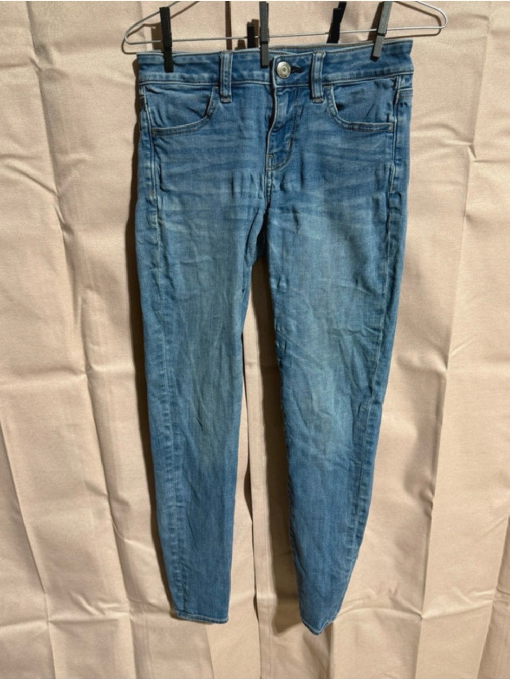 American Eagle Outfitters Light Blue Skinny Jeans